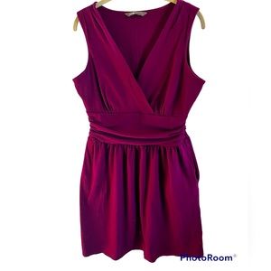 Northface LG- dress cotton/spandex v-neck, stretchy, ruched waist, flattering